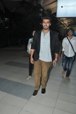 Arjun Kapoor snapped at airport after they return from Delhi on 16th April 2014